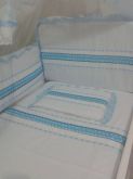 kit de berço trançado de fita azul celeste